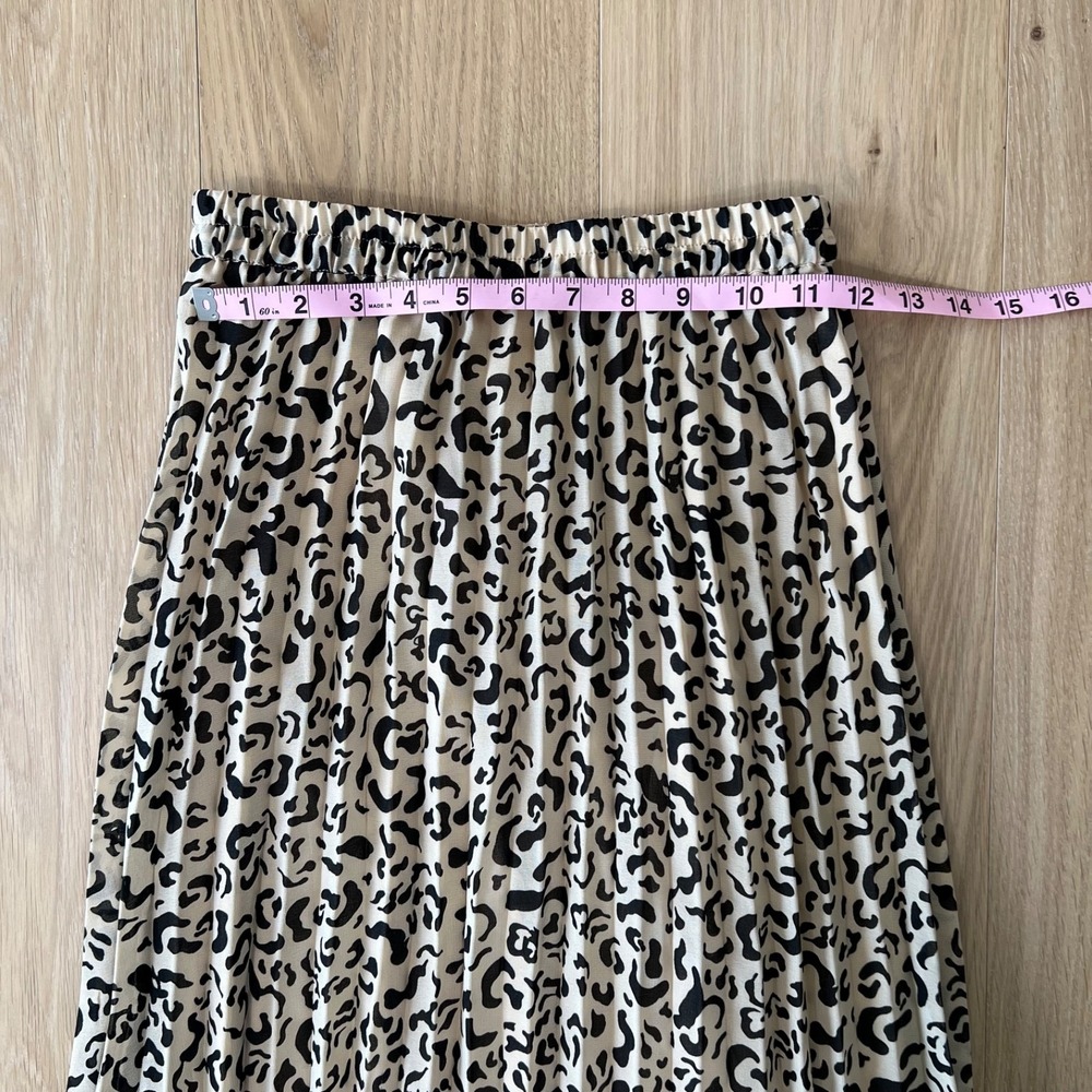 Japna Maxi Skirt Pleated Pull On Leopard Print Size S Casual Teacher Office - Picture 3 of 6